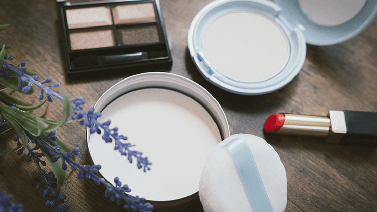 50代限定 神ファンデーションのおすすめ人気19選 うるツヤ肌になれるノウハウをご紹介 Beautywalker