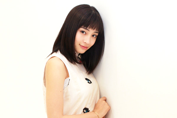 広瀬すずが勝負服で挑む!念願のTGCランウェイデビュー