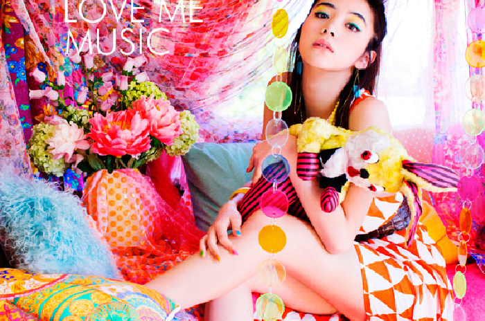 蜷川実花撮り下ろし!池田エライザのフォトブック付きTGC公式ラブソング集が本日発売!