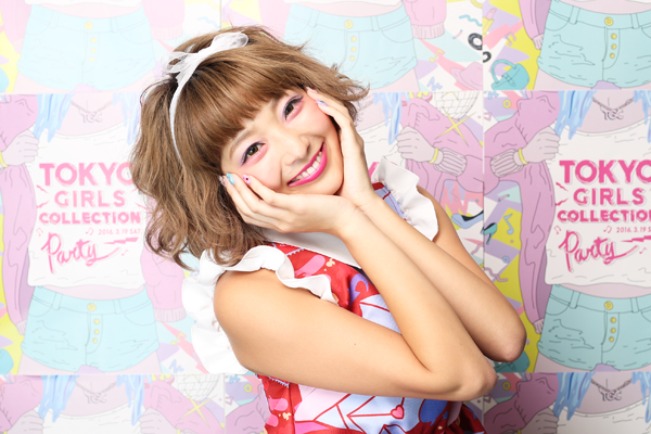 日本のポップアイコンなつぅみはサムライ男子が好き!