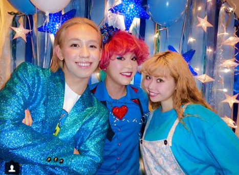 ぺこがキラキラベビーシャワーを開催 その裏でぺえはりゅうちぇるとの初間接キス果たす