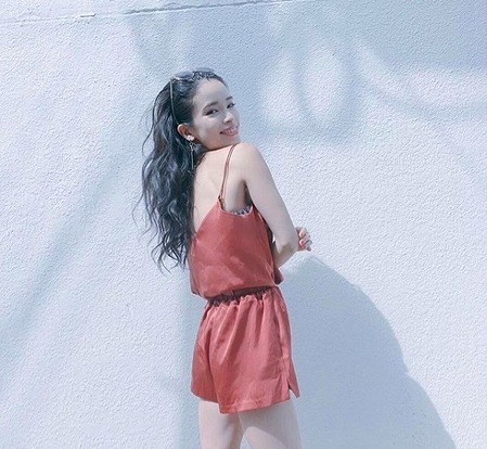 モデルの尾崎紗代子 Laで友人達に囲まれ豪華ドレスに身を包み挙式 ヘアメイクは友人junjun Girlswalker ガールズウォーカー モデルの尾崎紗代子 Laで友人達に囲まれ豪華ドレスに身を包み挙式 ヘアメイクは友人junjun Girlswalker ガールズウォーカー