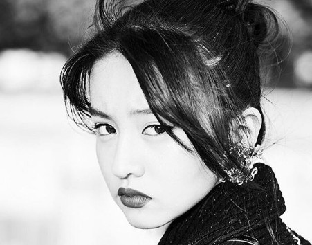 Koki、2度目のELLE表紙でパリジェンヌに 全身シャネルを堂々着こなす