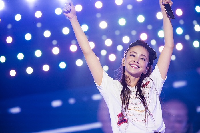 イモト、BoA…芸能界からも叫ばれた“安室愛“ ネットでは今日も“安室フィーバー”