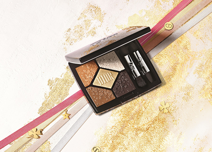 Diorのクリスマスコスメがお披露目♡アイシャドウに星屑が散ったきらめくルック
