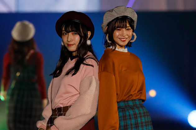 最旬コーデをそのまま即買い可♡ 欅坂46・ 渡辺梨加&渡邉理佐らが着こなす「WEGO」ステージ動画公開〈TGC北九州2018〉