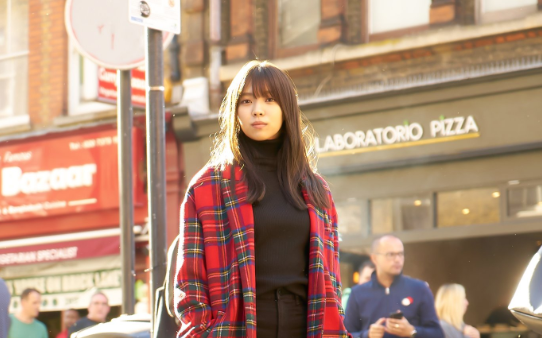 欅坂46 紅白センター・小林由依の写真集アザーカット公開にファン大興奮「何頭身だよ」