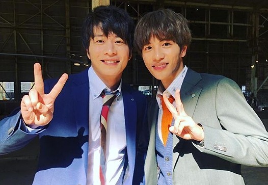 志尊淳、田中圭との『おっさんずラブ』“イケメン”2ショットに反響「最高コラボ」
