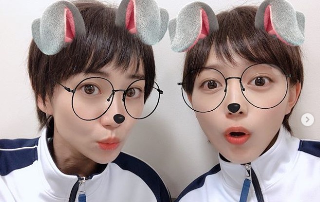 川口春奈&大島優子、“瓜二つ”なショートヘア写真が話題「双子なの!?」「姉妹みたい」
