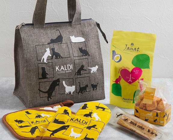 最強のコスパ!「カルディ」人気の紅茶&お菓子詰め合わせ“ネコバッグ”が新登場
