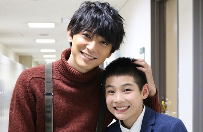 吉沢亮、子役・荒井雄斗との“W天陽くん”ショットにファン歓喜「奇跡」「泣きそう」