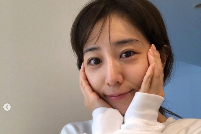 田中みな実 正真正銘のすっぴんショットに反響 陶器肌 美しすぎ Girlswalker ガールズウォーカー