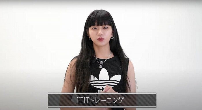 Hina_HIIT_トレーニング_HinaTube_動画公開_4分トレーニング_1