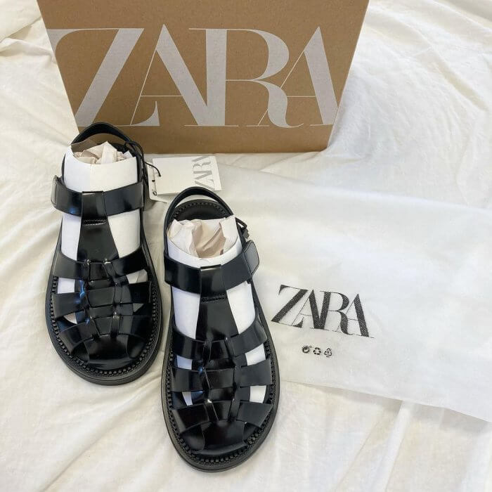 ZARA グルカサンダル